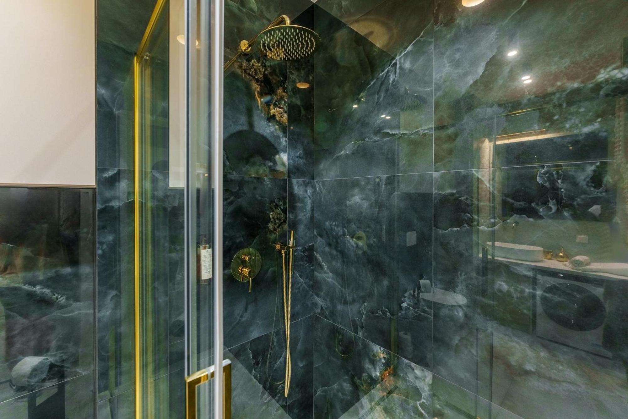 Apartament Delux Kasprowicza 20C Prywatny Parking Basen Sauna Oraz Silownia W Cenie Kolobrzeg Ngoại thất bức ảnh